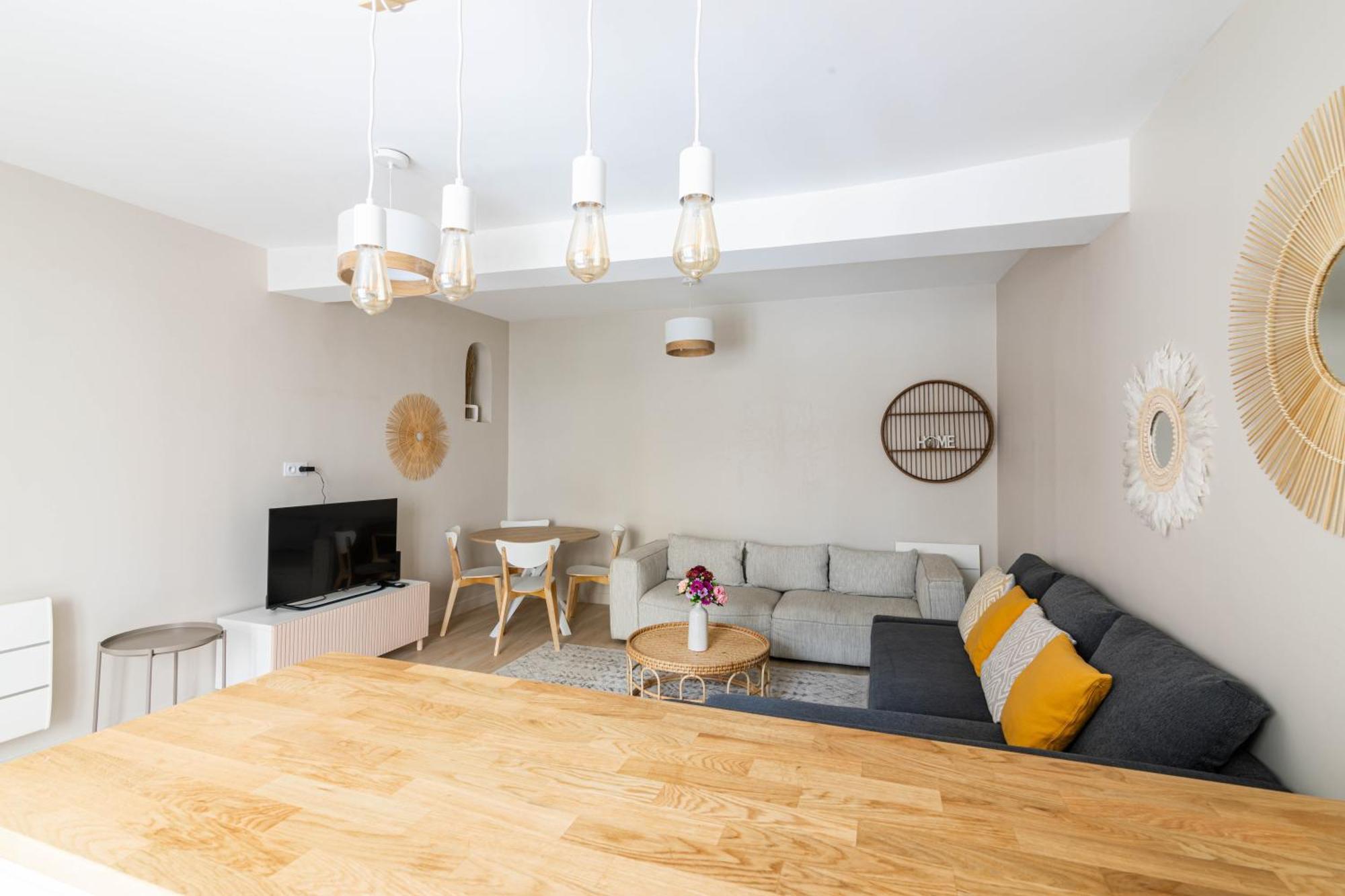 Luxurious 1 Bedroom Quartier De La Bastille Free Netflix París Exterior foto