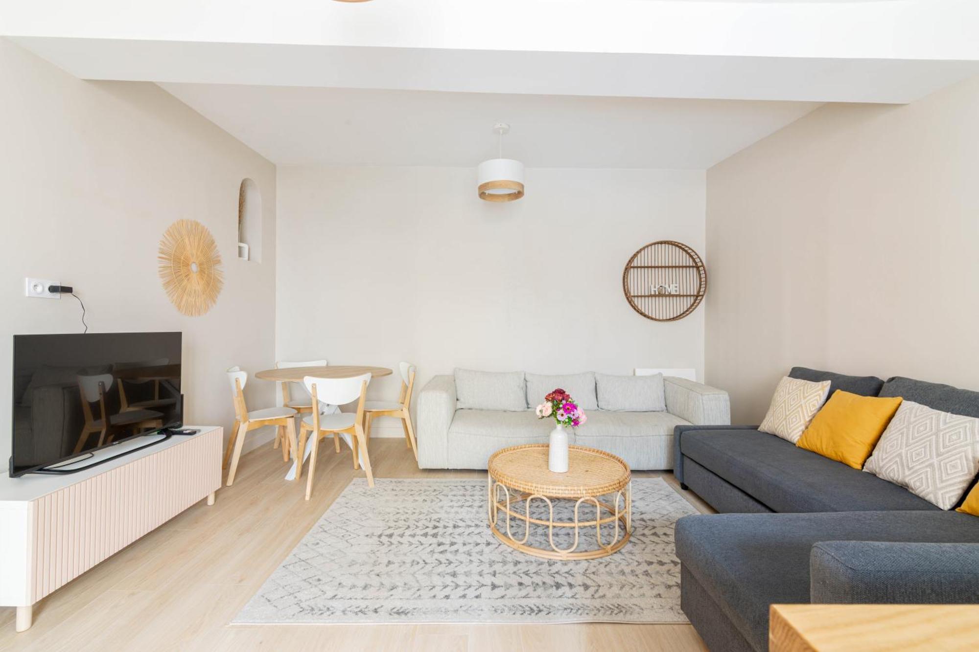 Luxurious 1 Bedroom Quartier De La Bastille Free Netflix París Exterior foto
